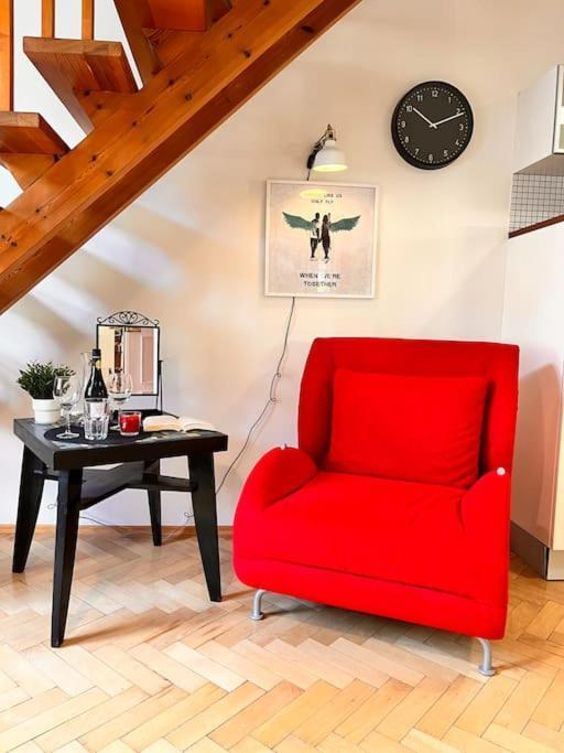Fairytale Duplex - Billiard - Whirlpool - Cinema - Old Town Apartment Prag