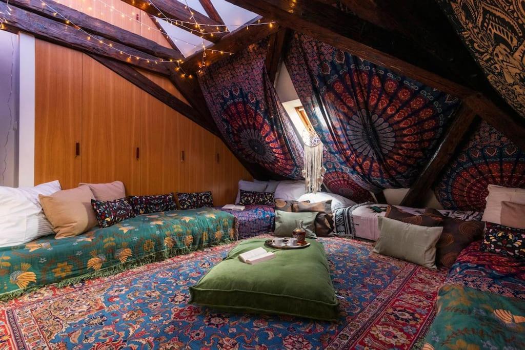 Apartment Fairytale Duplex - Billiard - Whirlpool - Cinema - Old Town Prag